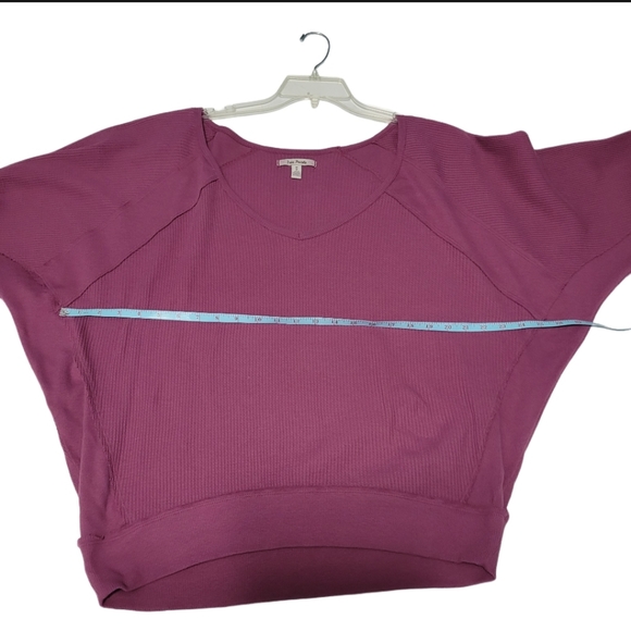 Free People Like New Women's Size Medium Santa Clara Thermal Top Mulberry - Picture 10 of 16